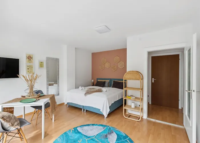 Sali Homes Sm13 -1-room By Roehrensee Bayreuth